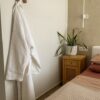 Μπουρνούζι Πικέ Hotel Premium Λευκό - Image 5